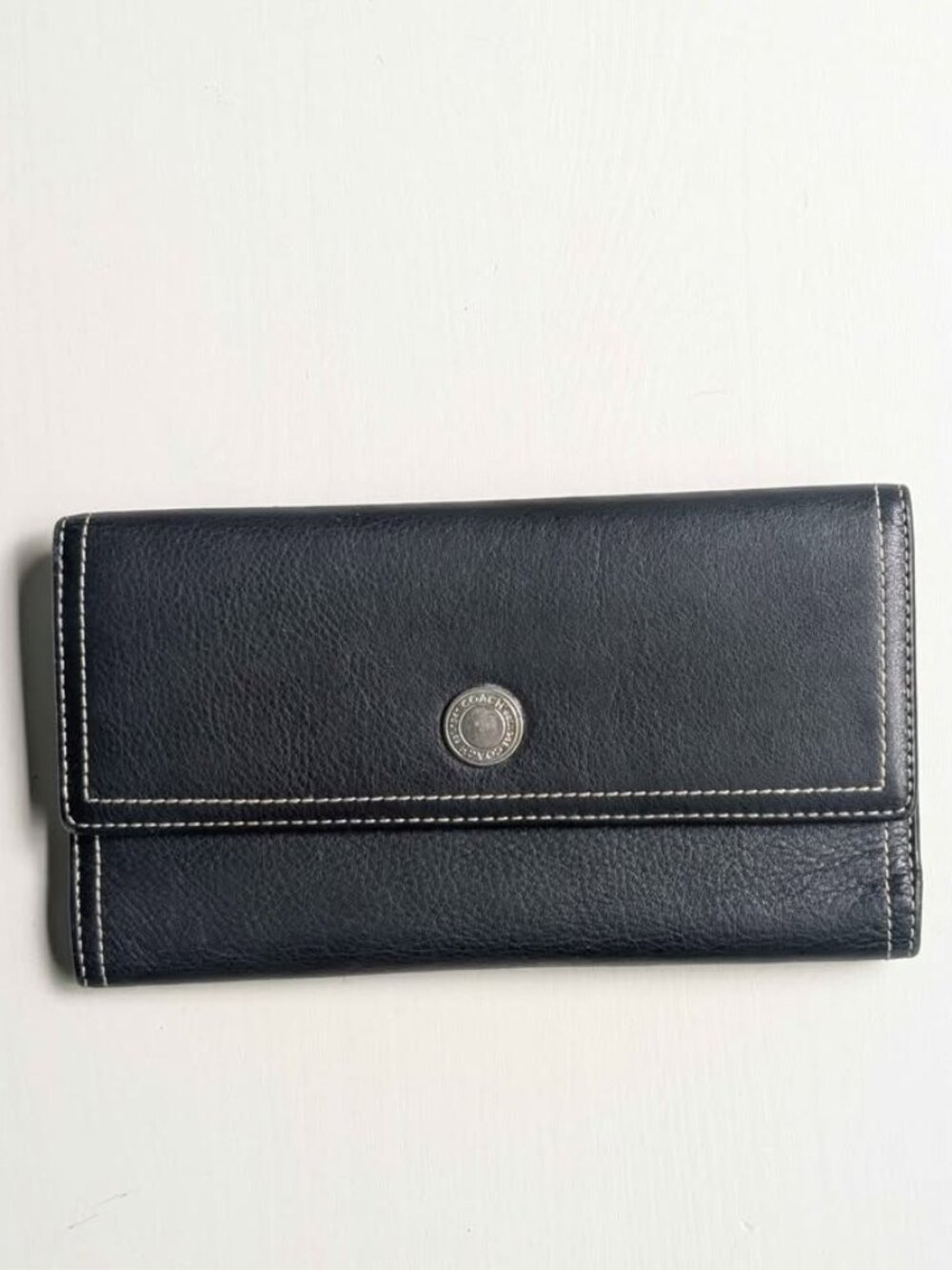 Coach Classic Pebbled Leather Bifold Trifold Chelsea Wallet Clutch, Pink Accent